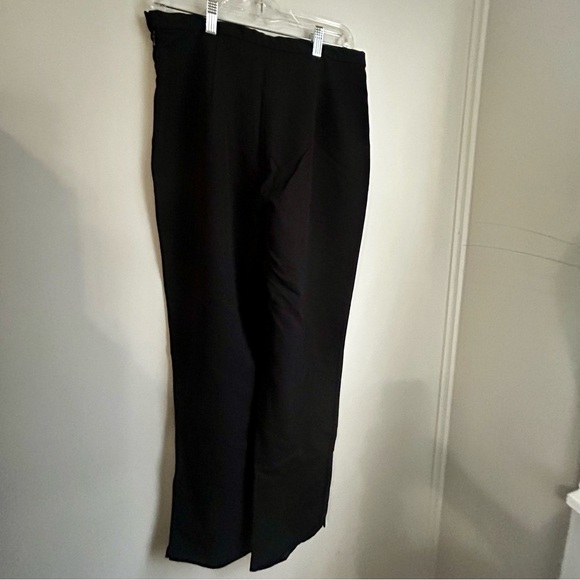 Banana Republic Sleek Black Trousers - Picture 3 of 7